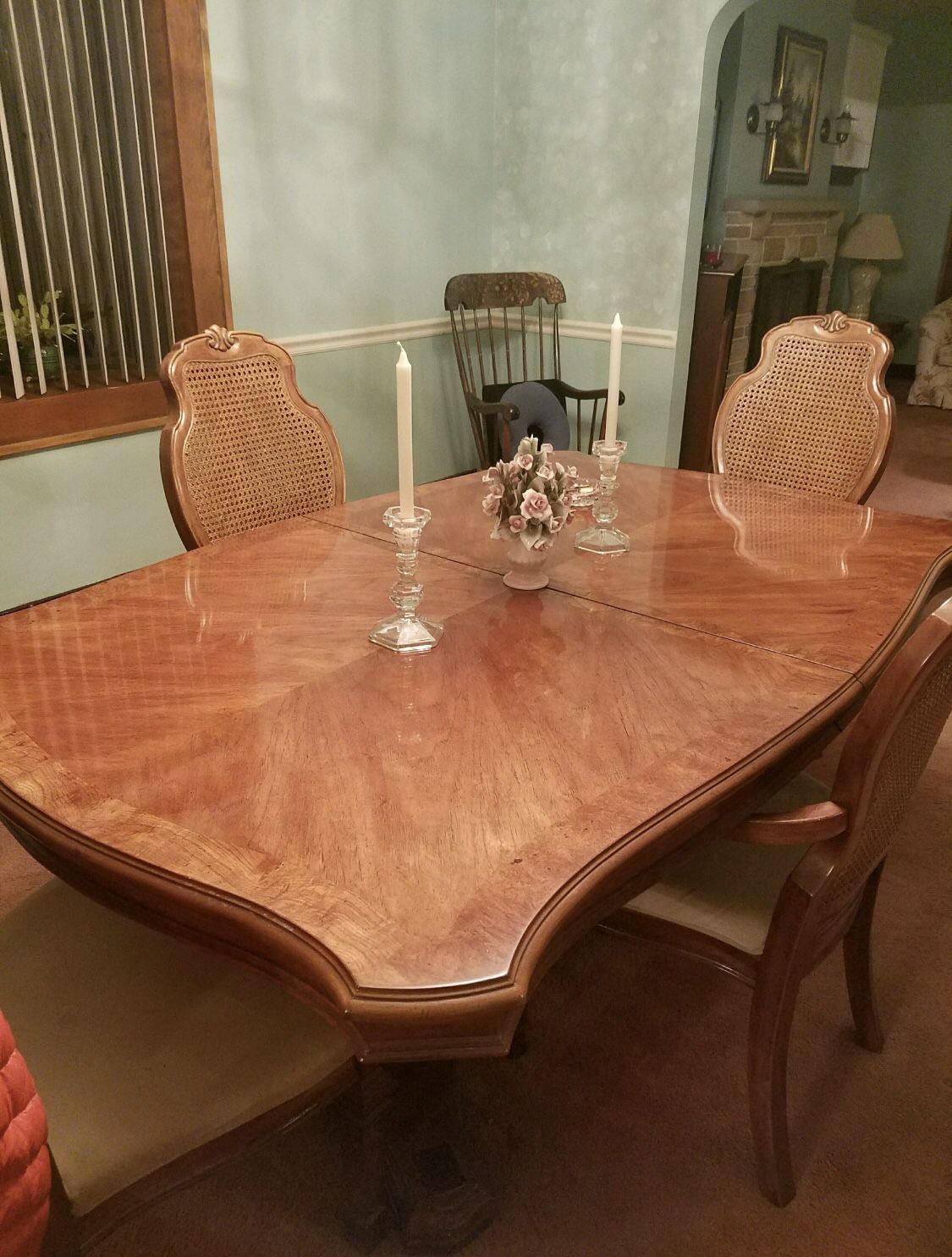 Complete Dining Room Set w/protective table cover