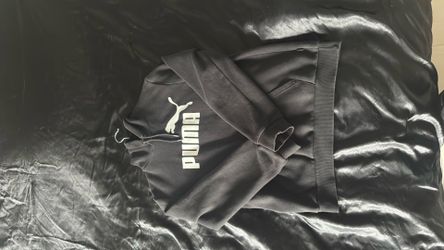 Puma Hoodie Medium