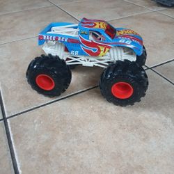 Hotwheels Monster Truck