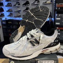 NEW BALANCE 200R WHITE SIZE 12