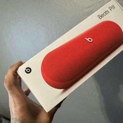 Beats Pill