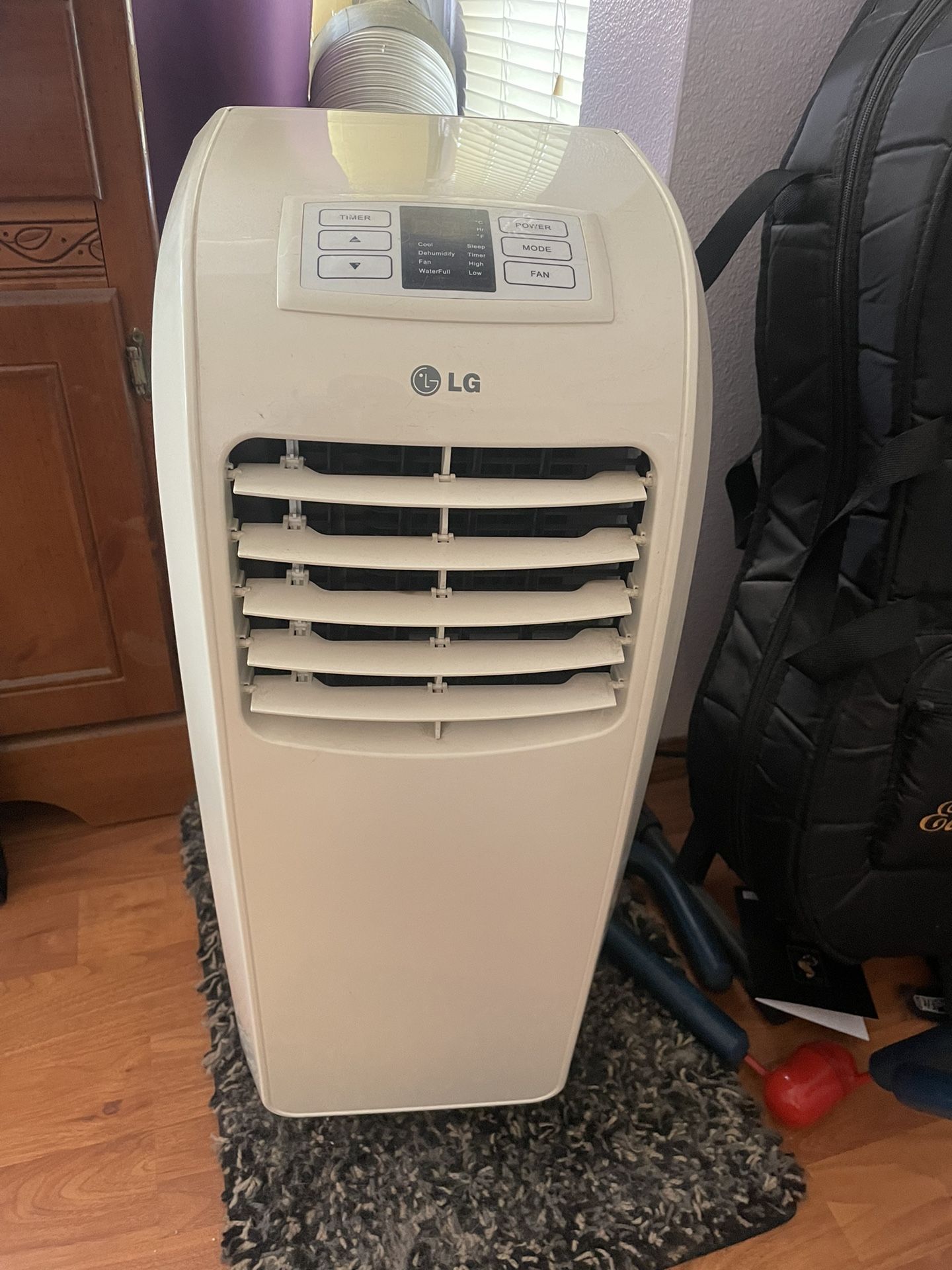 LG 8000btu Portable AC
