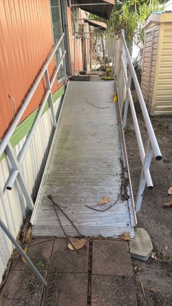 Vendo rampa para sillas de ruedas