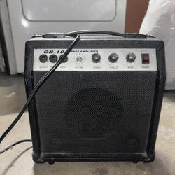 GB-10 Bass amplifier 