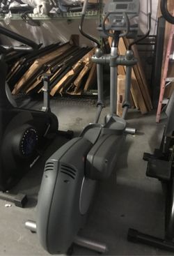 Lifefitness elliptical