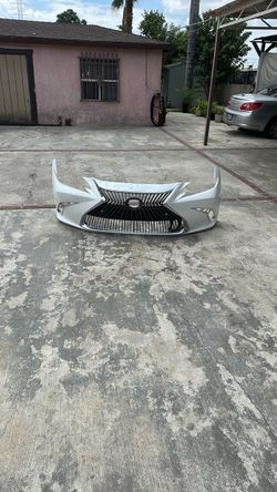 19 to 22 Lexus ES300H front bumper