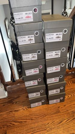 Balenciaga slides