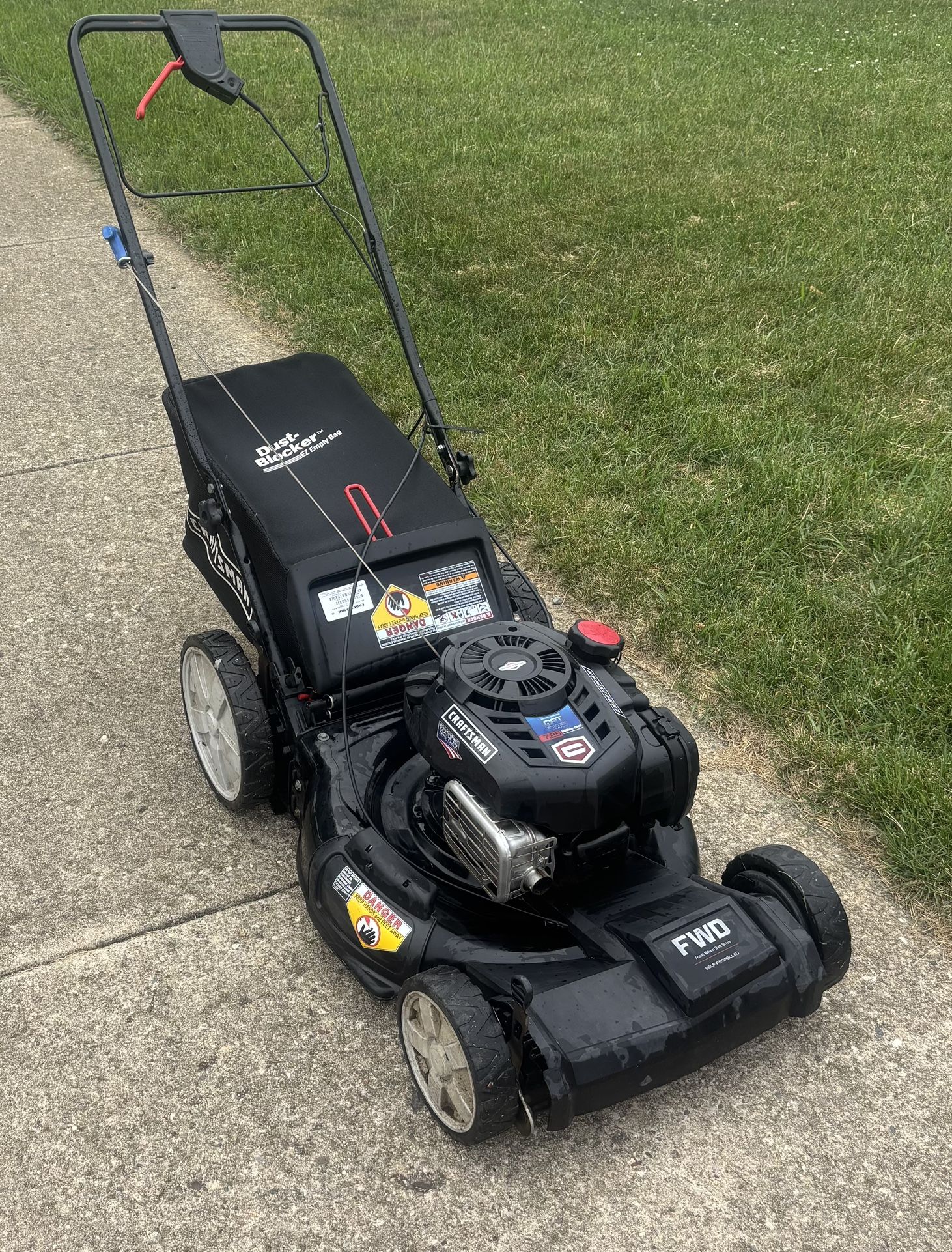 Craftsman Self Propelled Lawn Mower with Bag
