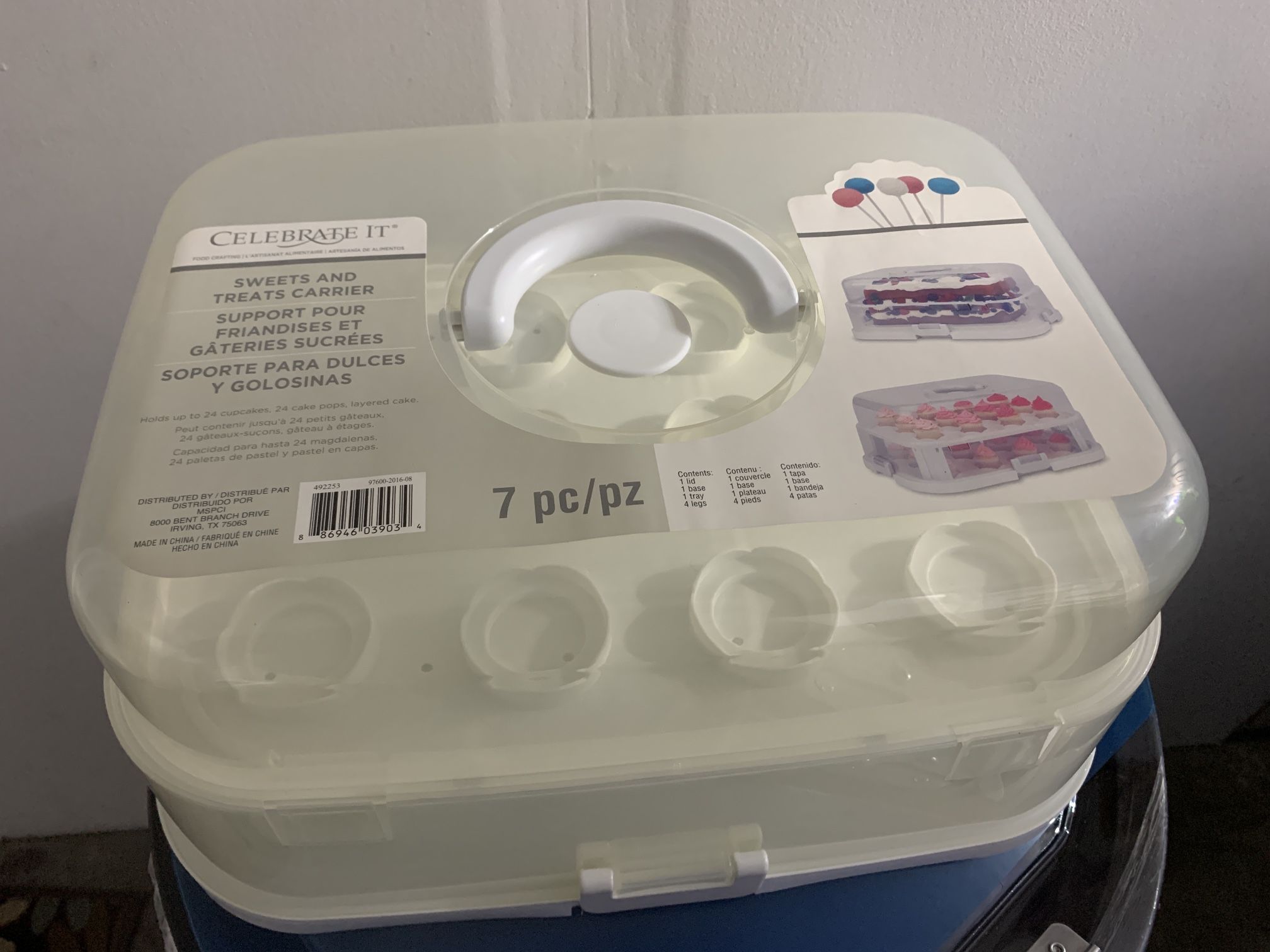 Cake/Cupcake Carrier