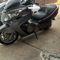 Suzuki Burgman , Scooter