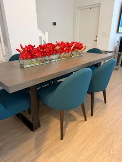 7 piece dining set $3800