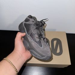 Yeezy 500 