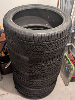 Pirelli Scorpion 295/35/21 Snow Tires