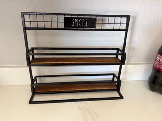 Spice rack