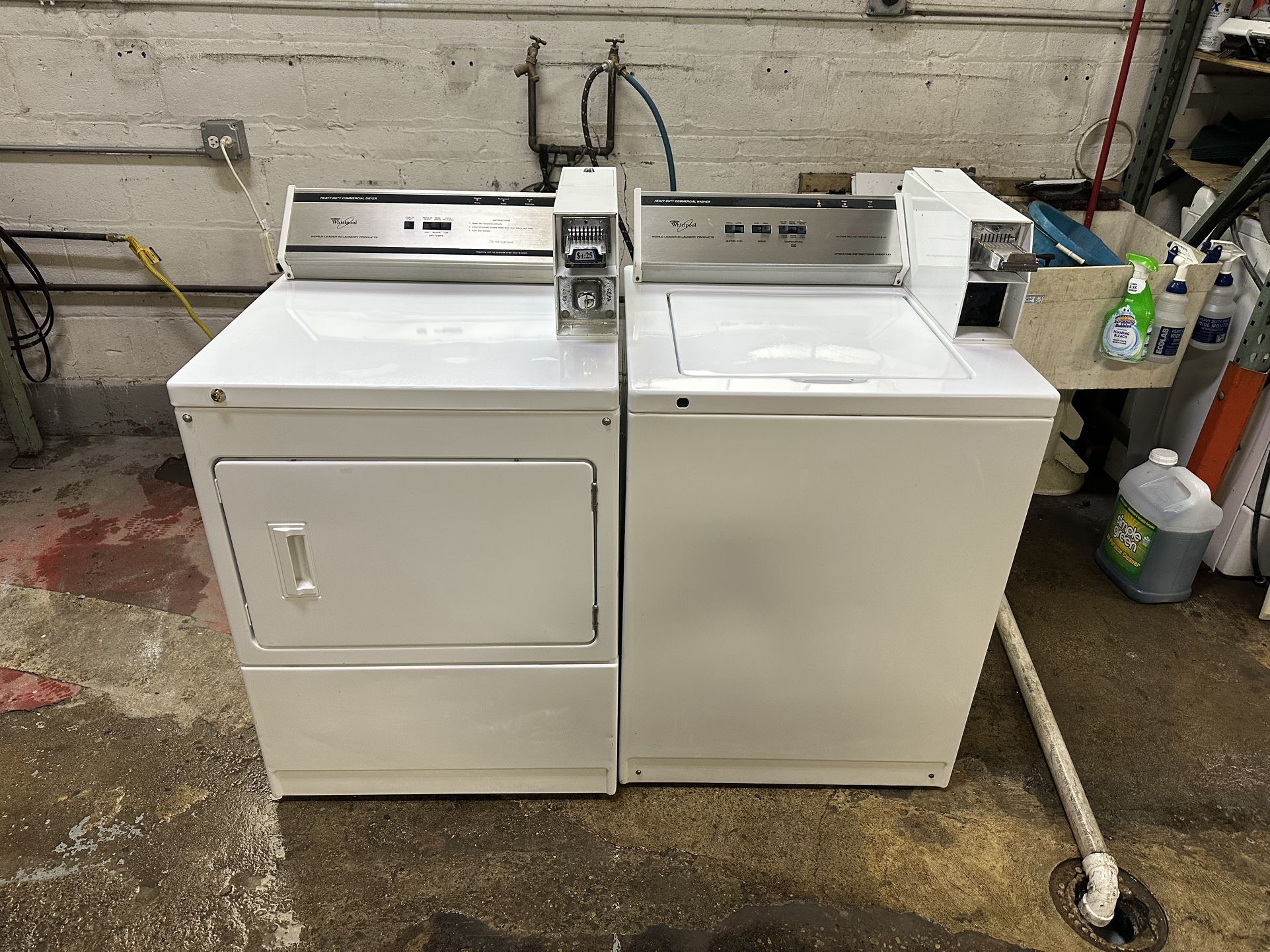 Whirlpool washer and Dryer Gas Set
