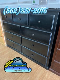 Black nine drawer pinewood dresser cajonera de Pino nuevo