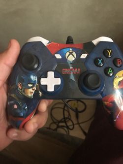 Captain America Xbox wired controller