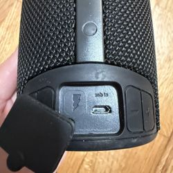 iHome Bluetooth Speaker iBT77 v3