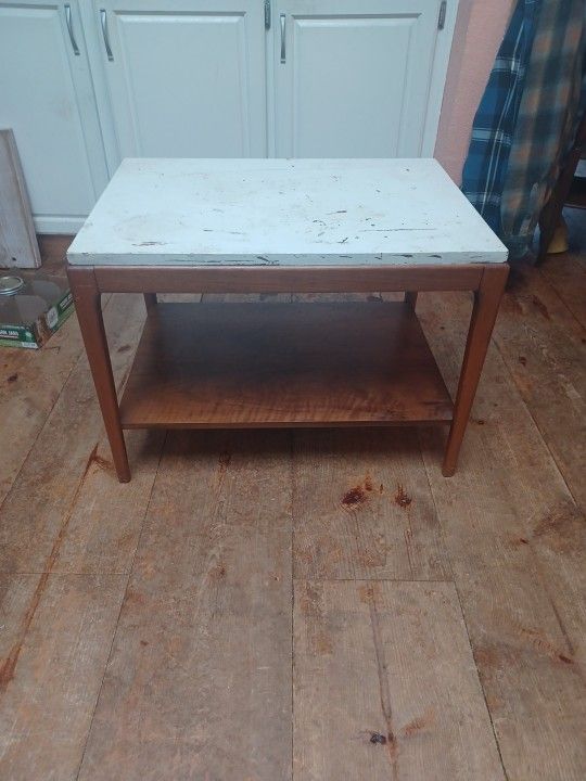 Small Wood Table With Lower Shelf / End Table