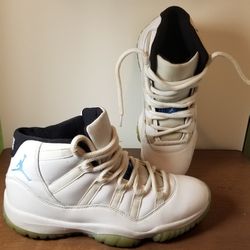 Air Jordan 11 Retro Sneakers 