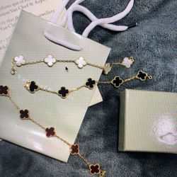 Van Cleef Bracelet Pick One 