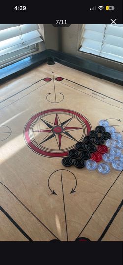 4-player 35x35 inch carromboard with 24 pieces crystal pin and one stricker