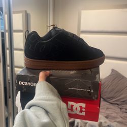 DC shoes