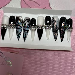 Custom Press On Nails