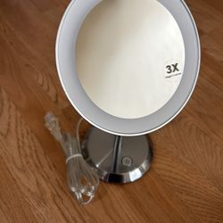Conair LED Magnifying Mirror