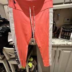 2 Pairs Of Women’s Leggings
