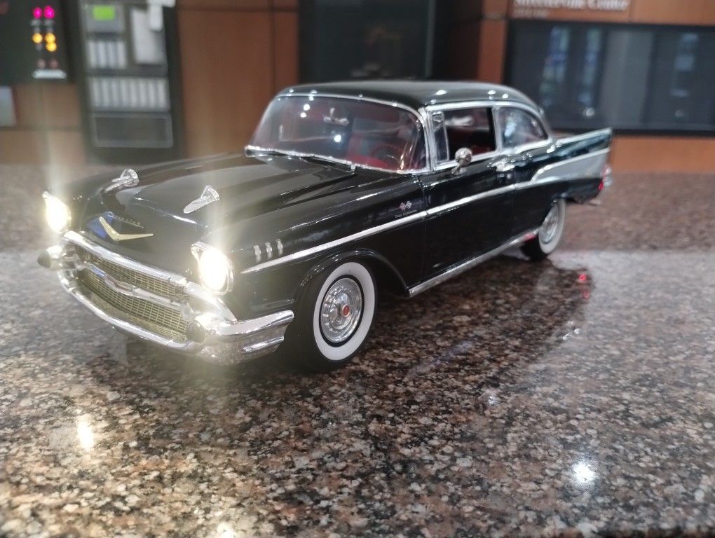 1/18 Scale 1957 Bel Air