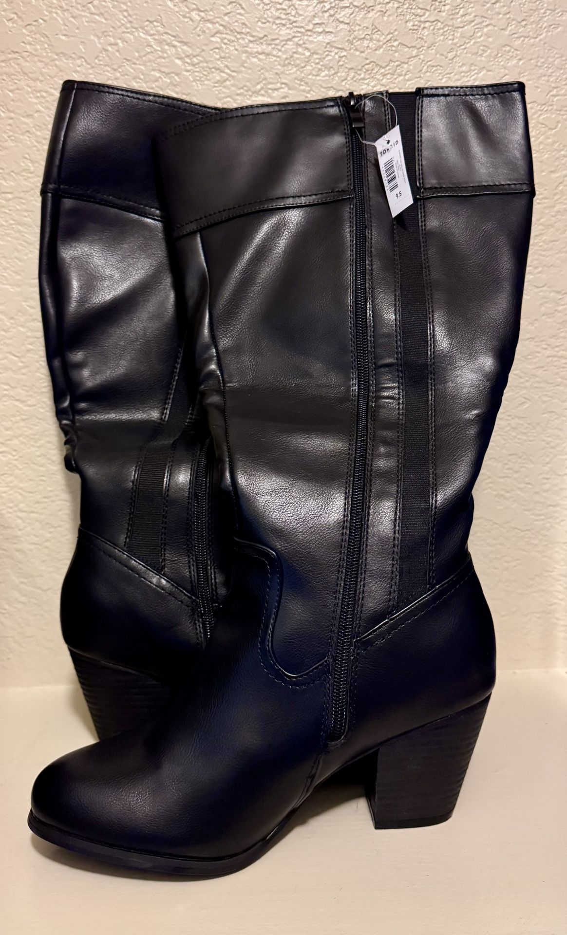 Women’s Black Boots