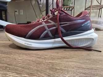 Ascis Gel Kayano 30 - Size 10 For Sale