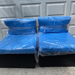 Brand New Set Of 2 Wicker Patio Armless Chairs