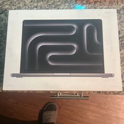 14-inch MacBook Pro With Apple M3 Chip