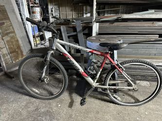 Triax VAX 3000 Aluminum Bike - 26 In Mountain Bike