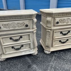 Delivery Available! $100 for both! Two Vintage Antique Style Ornate Wooden Bedroom Night Stand End Table Chests! Sturdy. Light cosmetic wear. 28x16x30