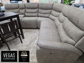 Sectional 3 Power Recliners Heatrest USB Port