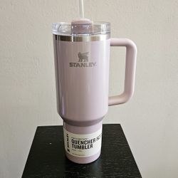 Stanley Aster Quencher 40 oz NEW! $75