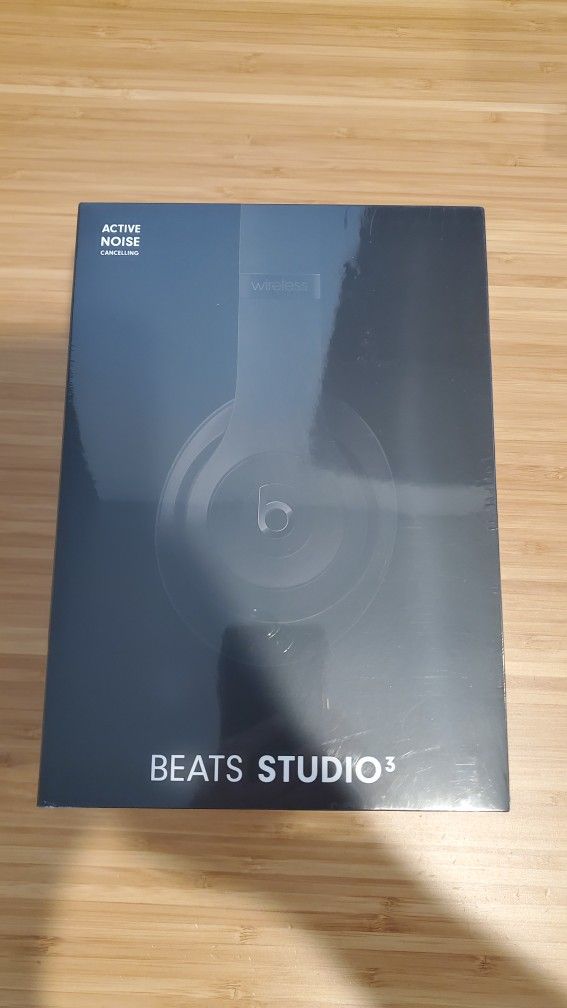 Beats Studio 3 Active Noise Canceling Wireless Headphones