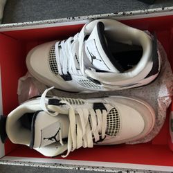 Air Jordan 4