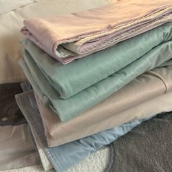 $6 For Each REUSABLE WASHBE CHUCK BED PADS 