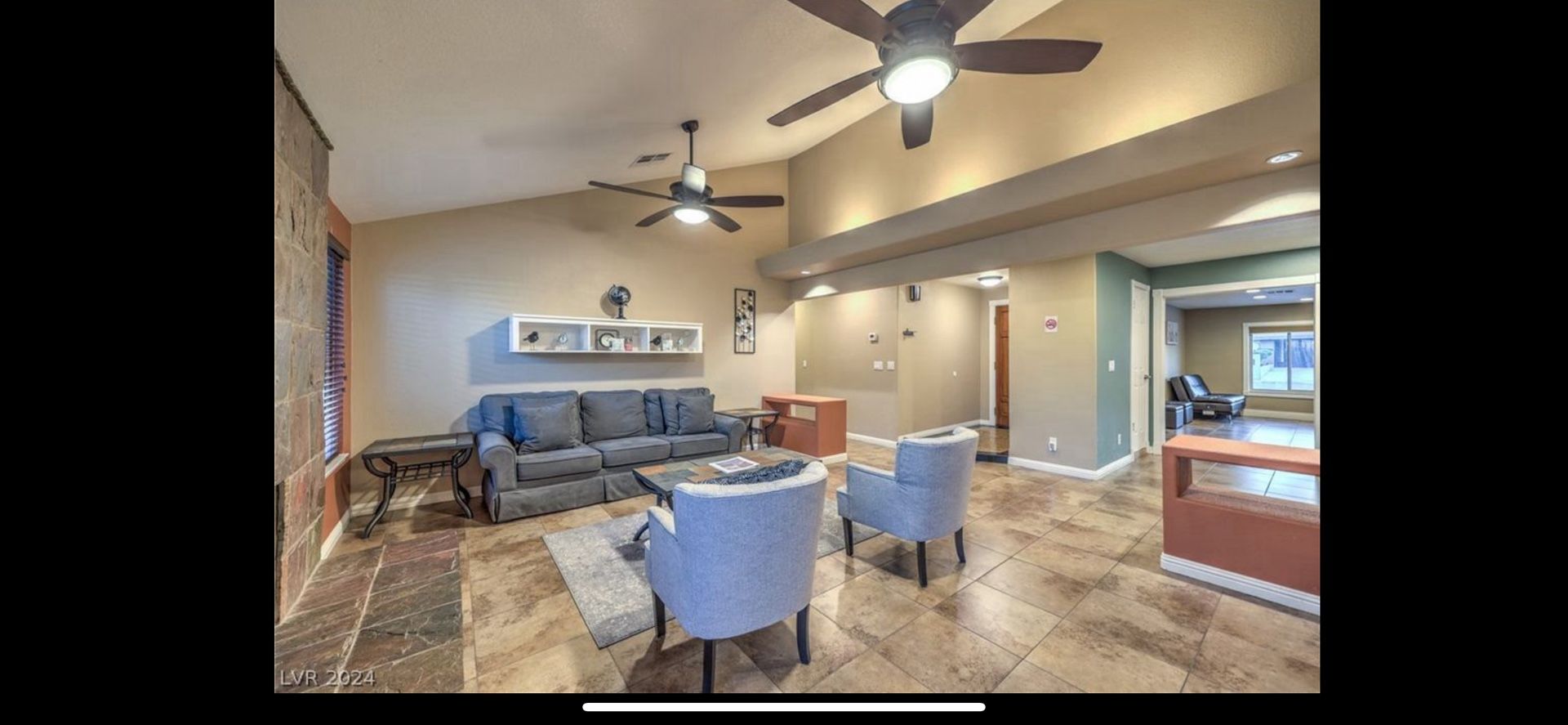 Living Room Coffee Table And Side Tables