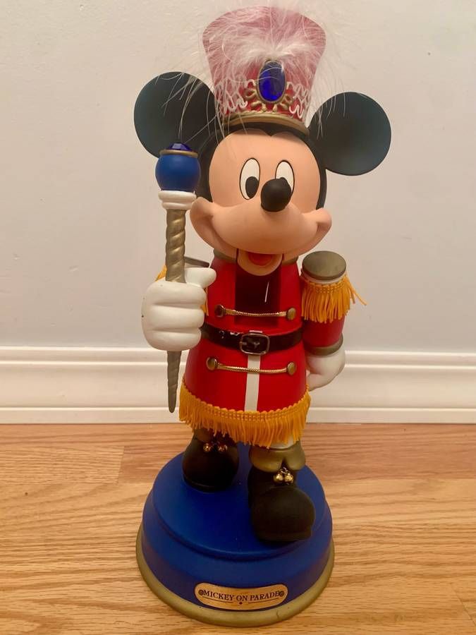 Kurt Adler Disney Mickey on Parade Nutcracker Limited Ed. # 02659 Of 12,000
