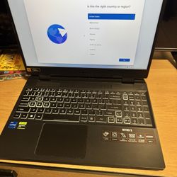 Gaming Laptop Acer Nitro 17.3"