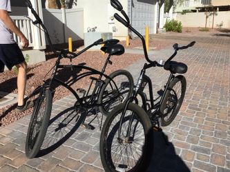 His and Hers 3G Venice Beach Cruisers