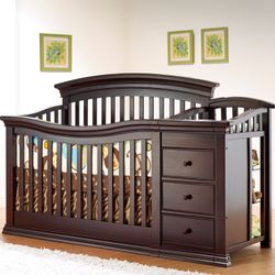 Sorelle Verona Crib & Changer in Espresso with conversion kit