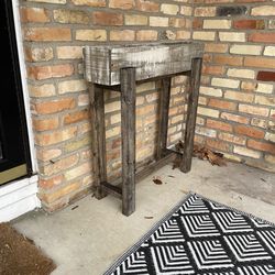 Wododen outdoor planter