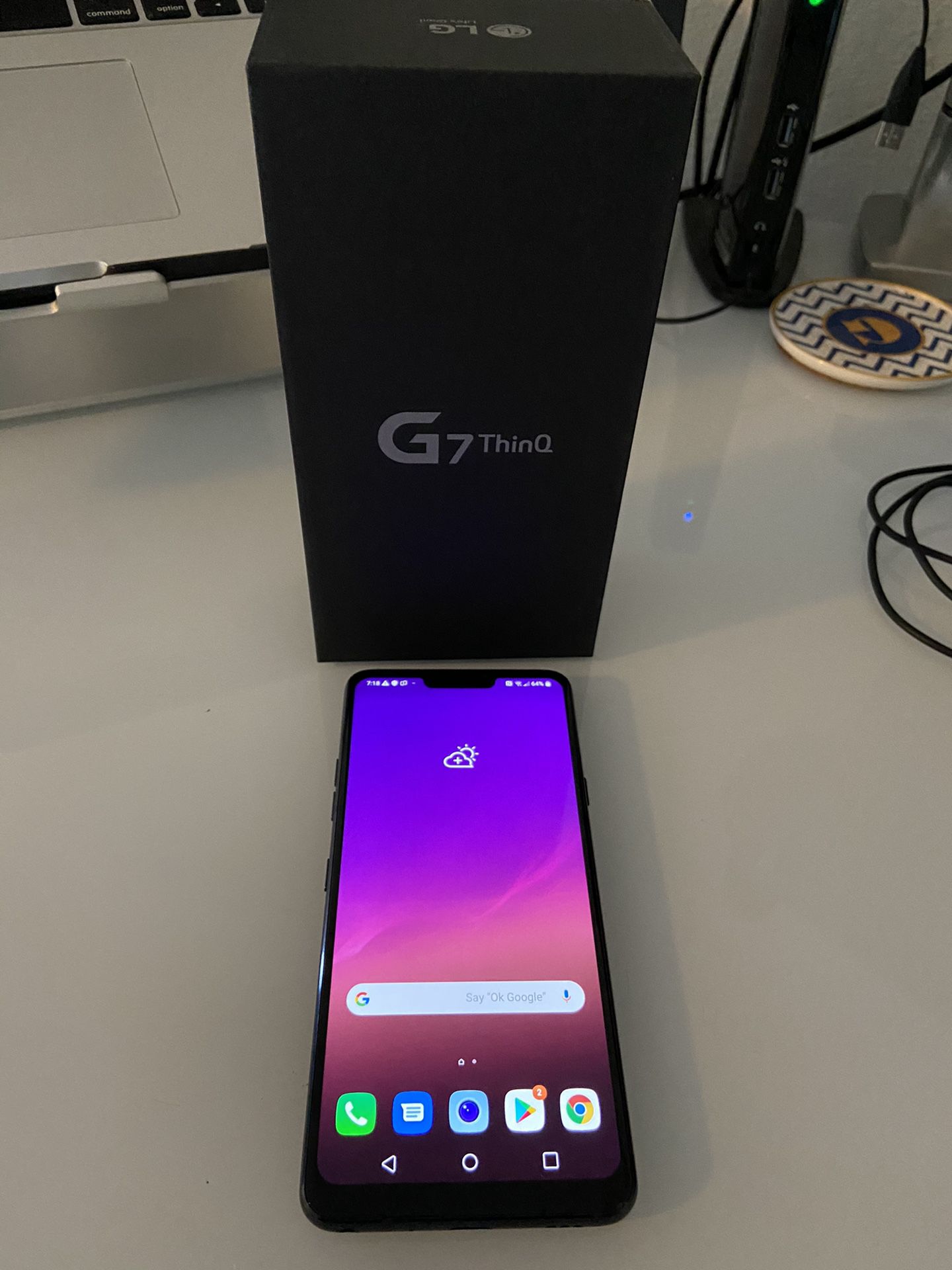 LG G7 ThinQ 64GB w/charger. unlocked any carrier