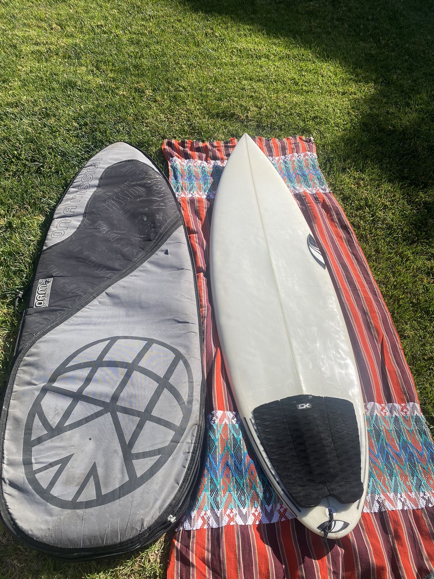 5’11” Sharp Eye Surfboard